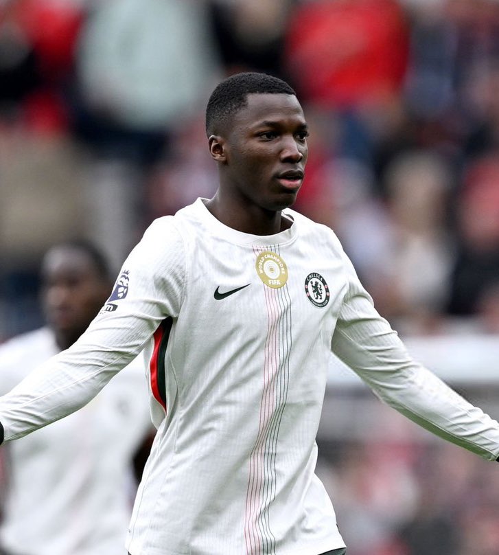 Nazzy_cfc's tweet image. This Andrey Santos performance....