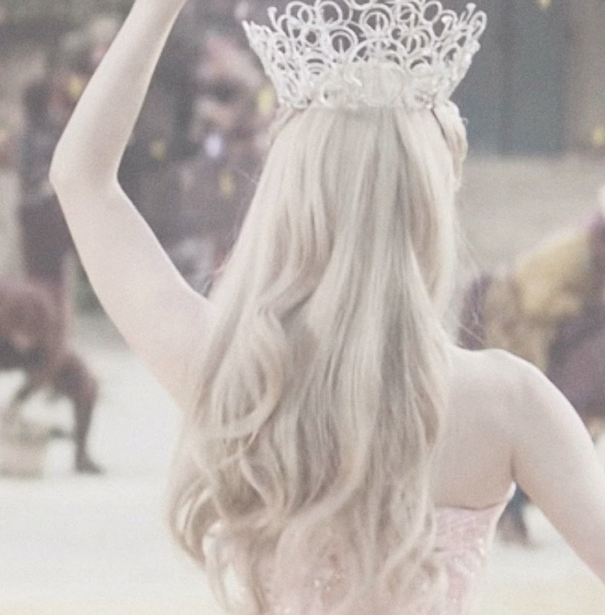 GlindaaThinker's tweet photo. “ʟɪꜱᴛᴇɴ ᴛᴏ ᴍᴇ. ʏᴏᴜ ᴄᴀɴ ᴅᴏ ᴛʜɪꜱ. ʏᴏᴜ ᴄᴀɴ ᴅᴏ ᴀɴʏᴛʜɪɴɢ.”
· · ─ ·ʚɞ· ─ · · https://t.co/vekZ7GOn0U