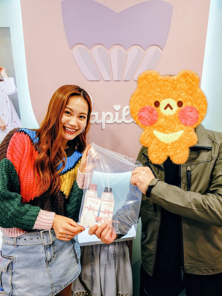 Kr7M2lOSuio6huY's tweet image. カヌチュロ®︎専門店Papillon(パピヨン)
に行ってきました😃
1日店長の植原ゆきなちゃん
お疲れ様でした✨
いっぱい話しもできました👏　
楽しかったです👍️

 #植原ゆきな
#アクトレスガールズ
 #カヌチュロ
 #パピヨン