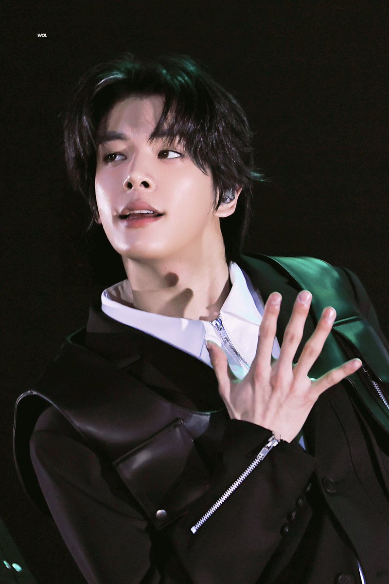 WOL021115's tweet image. 251122
#제이크 #JAKE #ジェイク #심재윤 
#엔하이픈 #enhypen