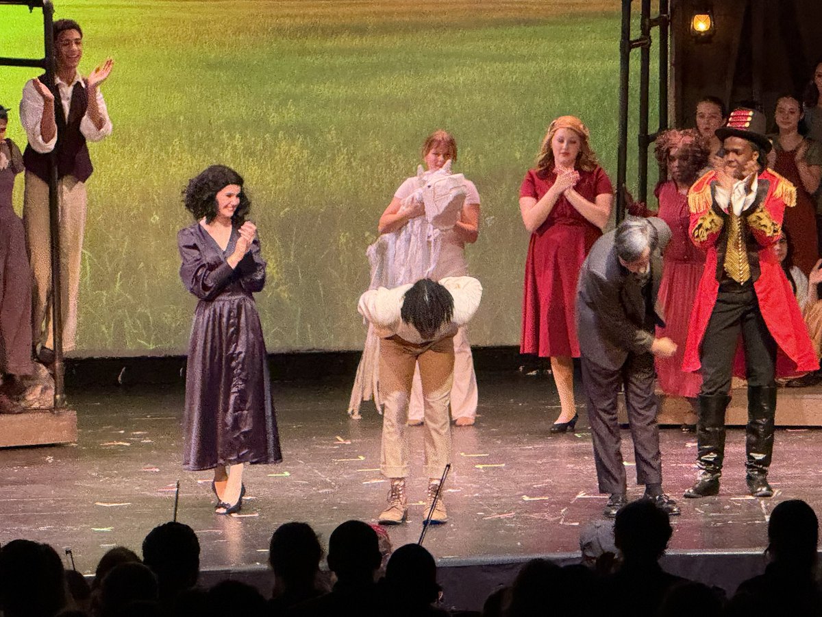 Susan Stewart Taylor tweet media