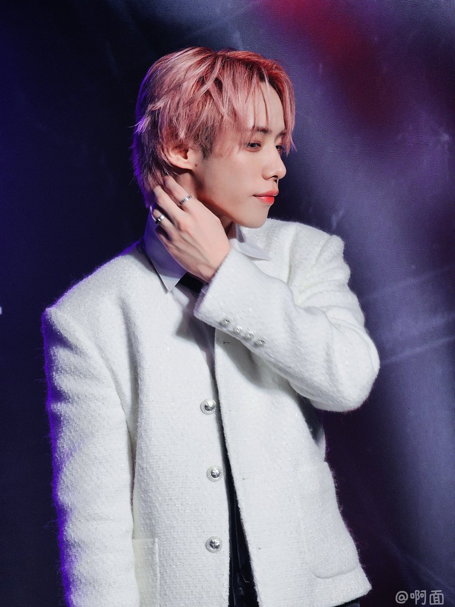 naooooodonggggg's tweet image. 진우야🫳🫳🫳

#젠 #XEN
#OX_N #오엑스엔 #オーエックスエン
#OMEGA_X #오메가엑스 #オメガエックス #SWAY