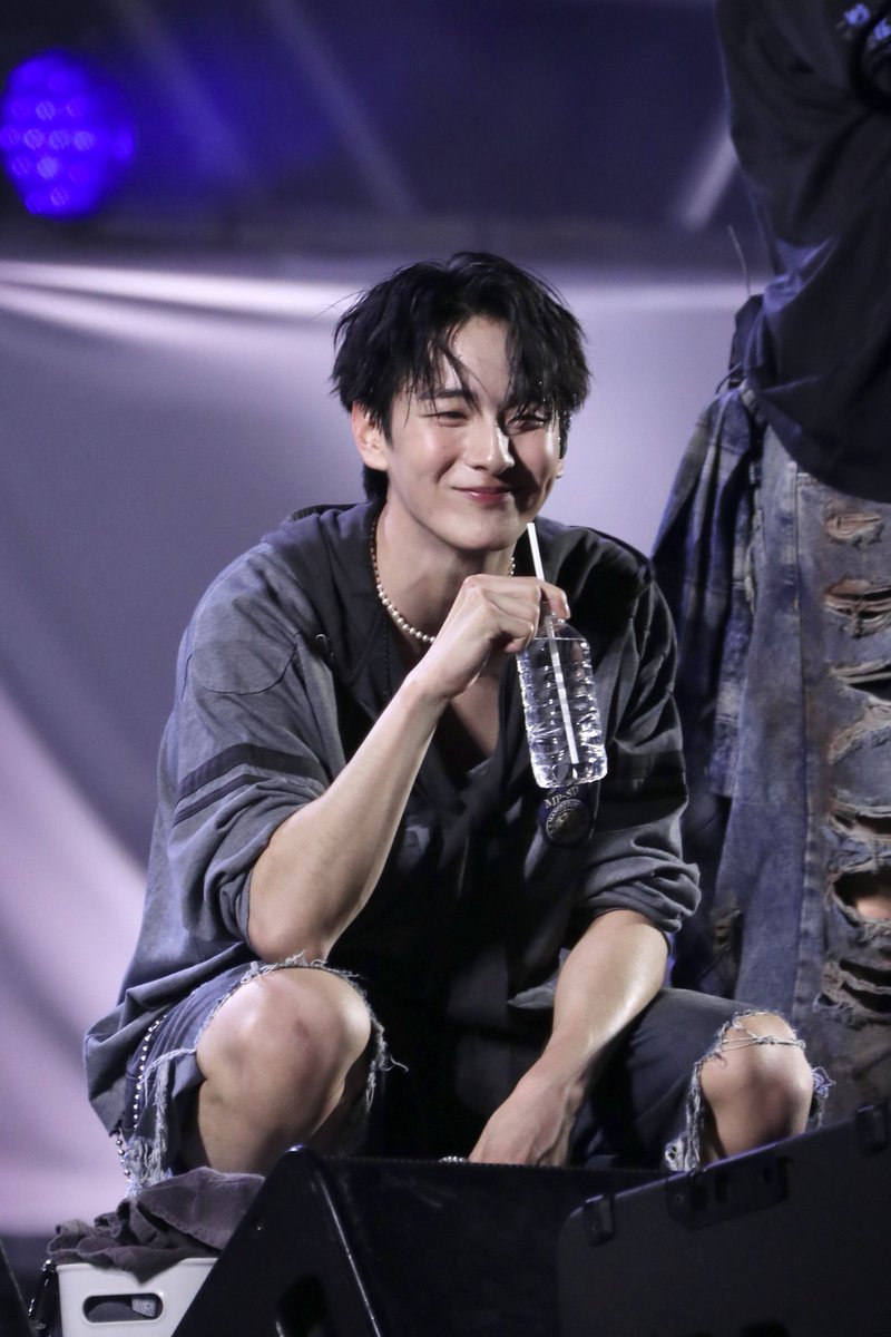 kwamsukkhongmt's tweet image. น้องแทดน่ารักม้ากกㅜㅡㅜ

— #TadATLAS ♡◞˚
⋆𐙚₊˚ #BEACHBOYS2025xATLAS .ᐟ ˚˖𓍢ִ໋
 #ATLASth #ATLAS_th