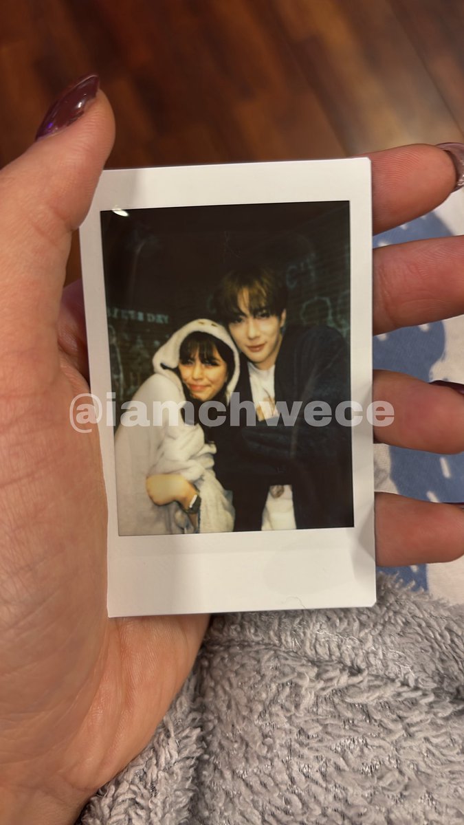 look at his boyfriend pose 🥺

#ONEPACT #JONGWOO #ATOURDREAMMOMENT