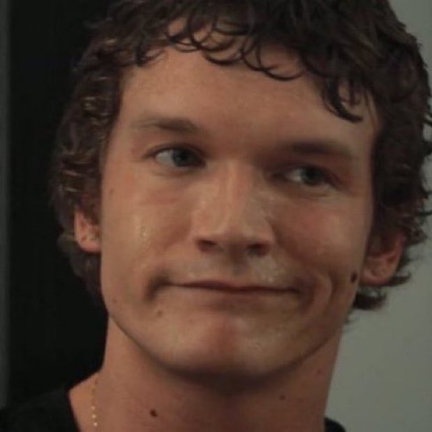 buck118diaz's tweet image. sorry :/