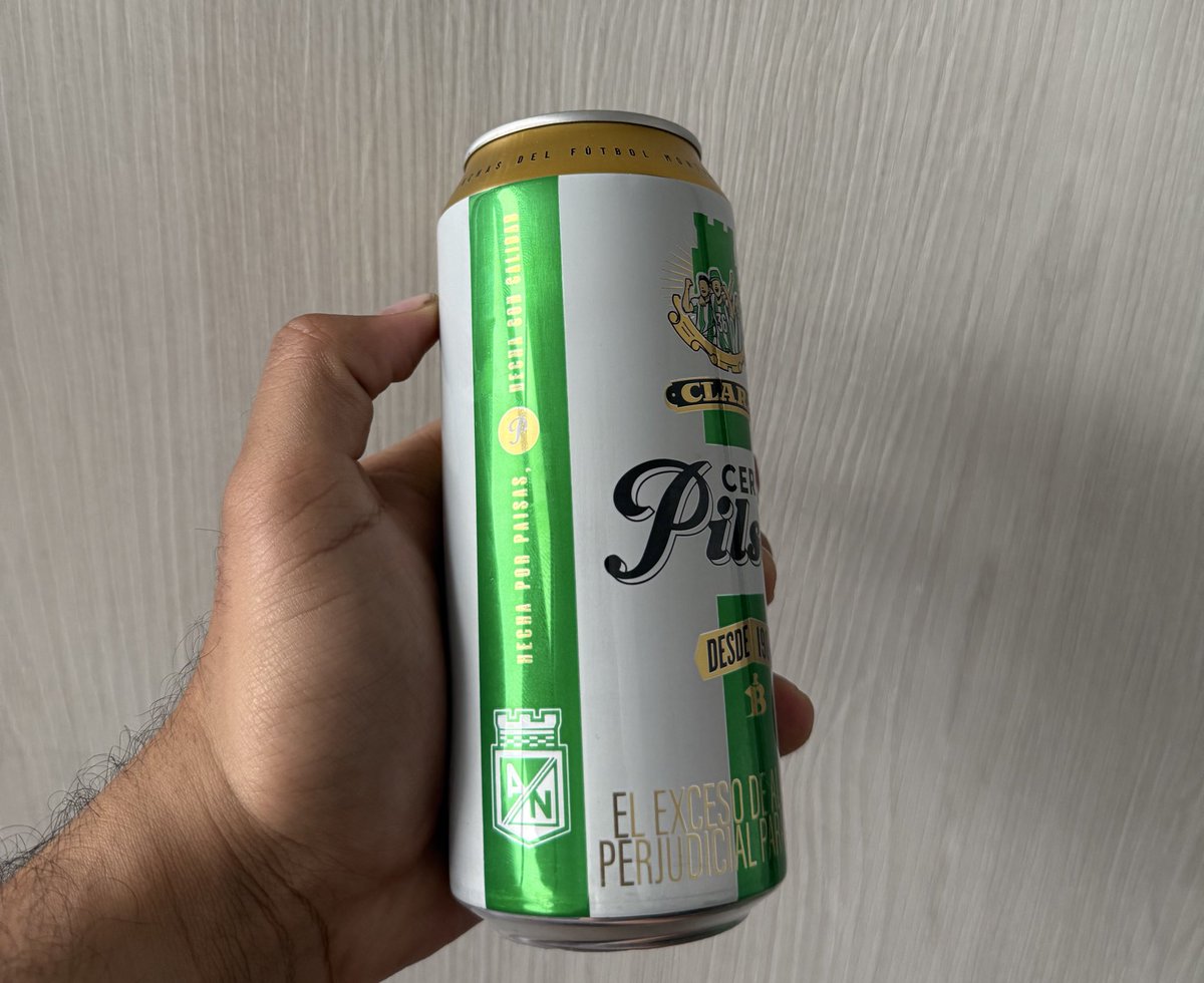 ¡FAMILIA!🚨🚨🚨
Yo a ustedes, los y las amo 😍.
Por eso, todas las compras del día de hoy van acompañadas de una Cerveza Pilsen edición limitada Atlético Nacional.
APROVECHEN 💚💚
(T&amp;C: Válido hasta agotar existencias.)
Info y tallas: wa.me/573128612857 😍💚
Porfa RT🙏🏽