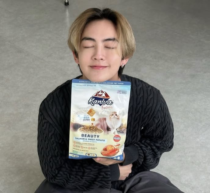 cutemycatmemory's tweet image. ⠀⢠⣤⣄⠀⢀⣤⣤⠀⠀
⠀⢸⣿⣿⠛⢿⣿⣿ 　 　 ˚⊹
⠀⢴⣿⠏⠀⠈⢿⣷⠄⠀
⠀⠈⠋⠀⠀⠀⠈⠋
　　 　     *meowmeow* ୨୧