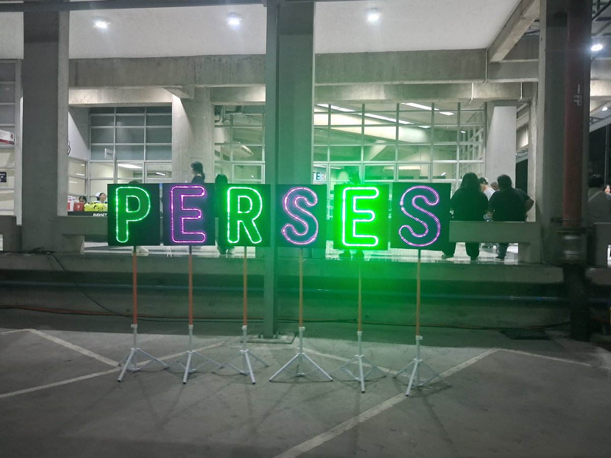 kun_paty's tweet photo. ขอบคุณบัตรค่า เริ่ดๆเลย
#romanticlay
PERSES THE FIRST CONCERT
#PERSESIntoTheAlterland
#PERSES #PERSES_TH https://t.co/yBIfI89ucS