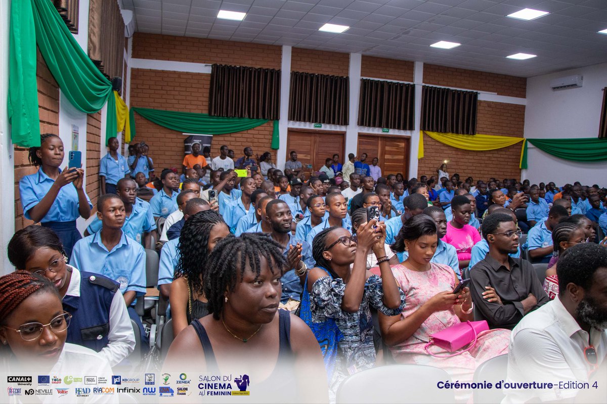 Scaf_Tg's tweet image. Une cérémonie d&apos;ouverture exceptionnelle a donné le coup d&apos;envoi de cette 4ème édition du SCAF 🇹🇬 hier à IFAD Bâtiment d&apos;Adidogomé . L&apos;énergie et l&apos;enthousiasme étaient au rendez-vous pour ce premier jour dont voici le récap en images.
.
.
.
#SCAF🇹🇬 #Edition4 #Jour1 #Recap