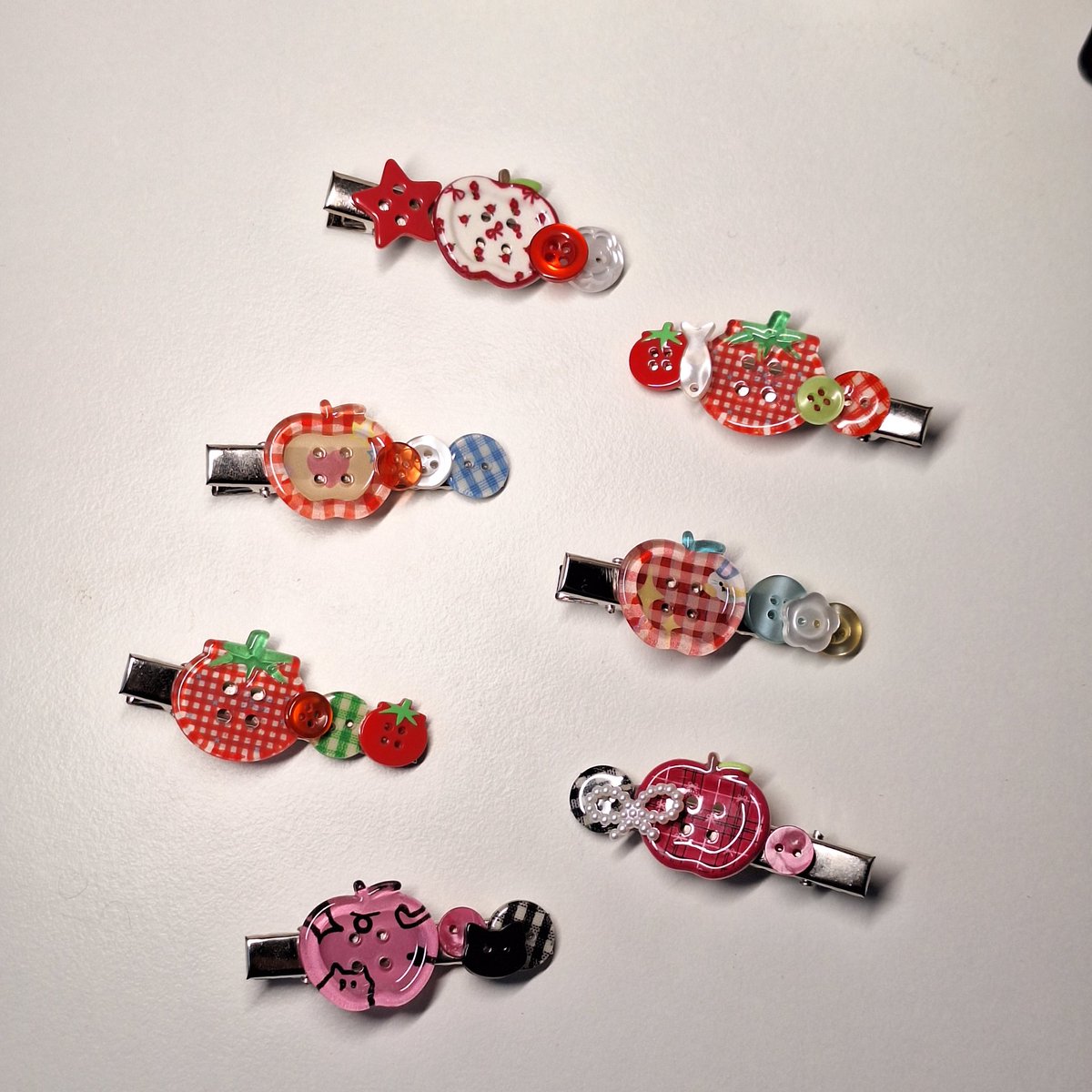 題 S୭ৎna tweet media