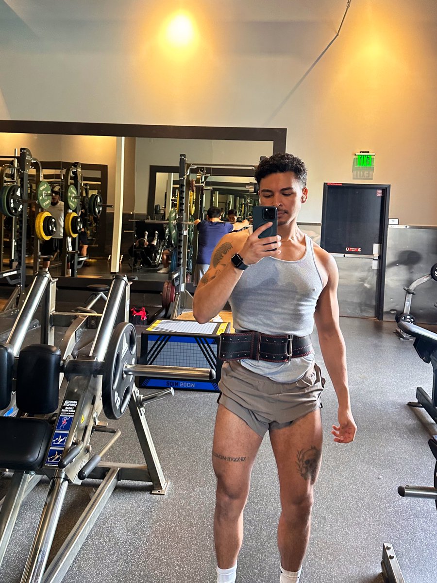 Adventure_papi's tweet image. Who’s calling my phone?