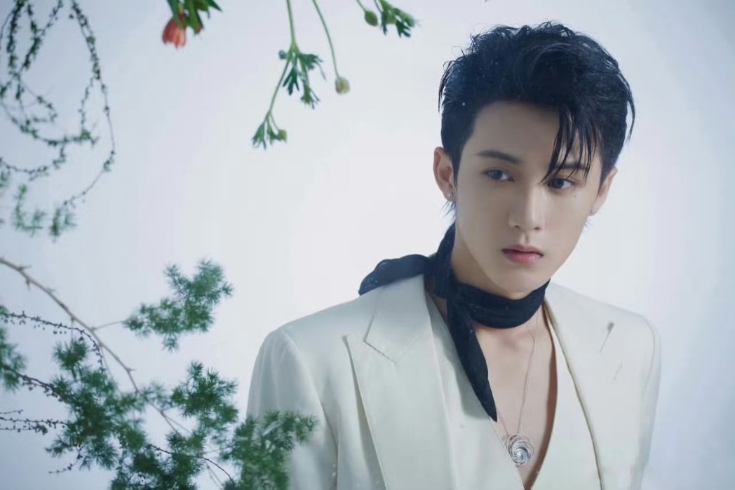 YongyeeVerse's tweet image. Like a charm prince,
Like a princess 💛

#TanJianci
#檀健次