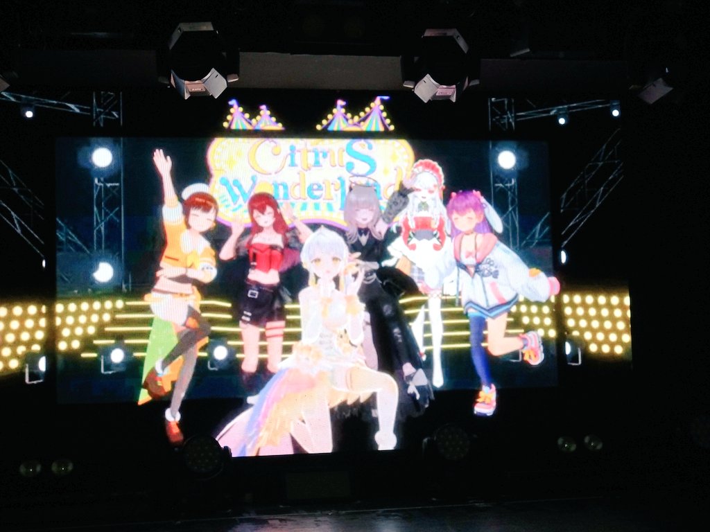 _Lindt_'s tweet image. #シトワン 最高でした。ライブが良かったのはもちろんなんですが、最後に悔しいことを悔しいと叫ぶ熱さに震えました。
今日来ることができて良かったです。
本当にありがとうございました。