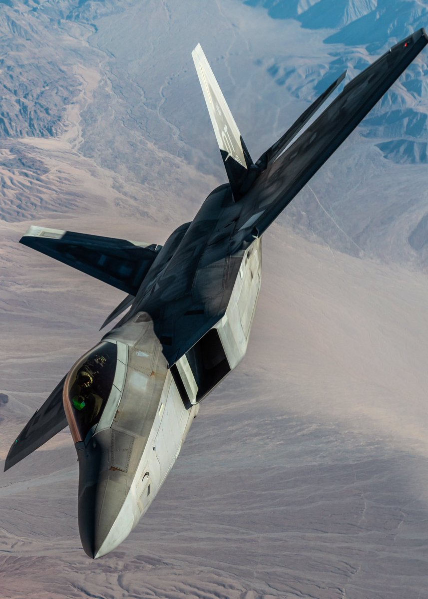 fighter twenty two (kyle larson)