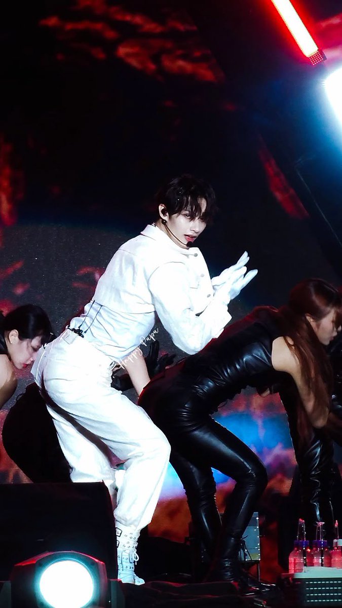 oclbabysitter's tweet image. 直到他有了第四个孩子