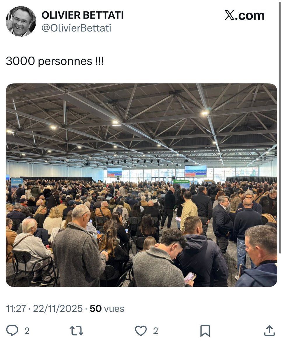BernardChaix's tweet image. Chez @cestrosi on n’est pas à l’aise avec les chiffres.

3000 personnes revendiquées, 2500 personnes annoncées, à peine 1000 personnes comptées.