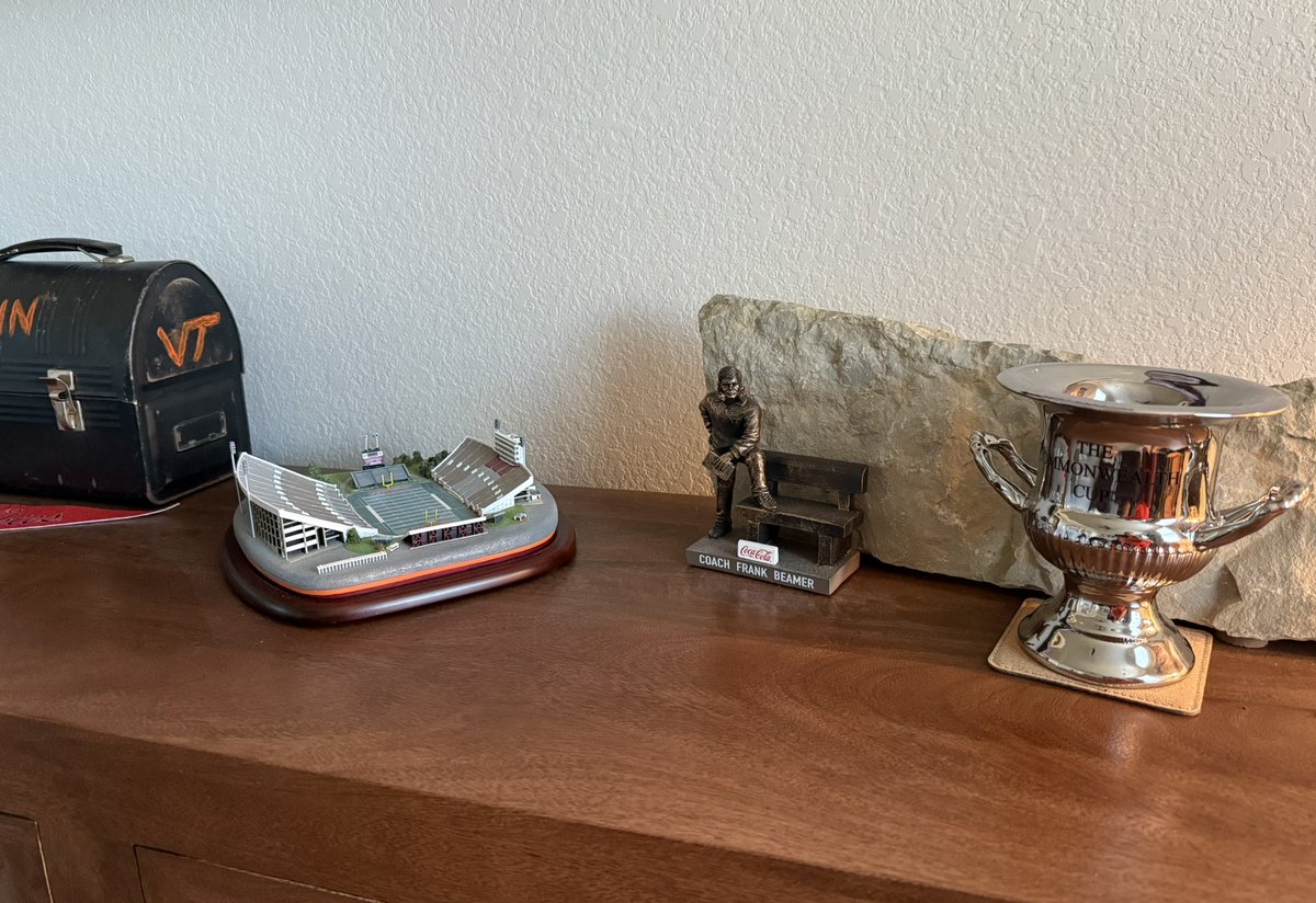 Thanks for the Commonwealth Cup, <a href="/hokiesports/">HokieSports</a> and <a href="/vthokie/">Damian Salas</a> !!