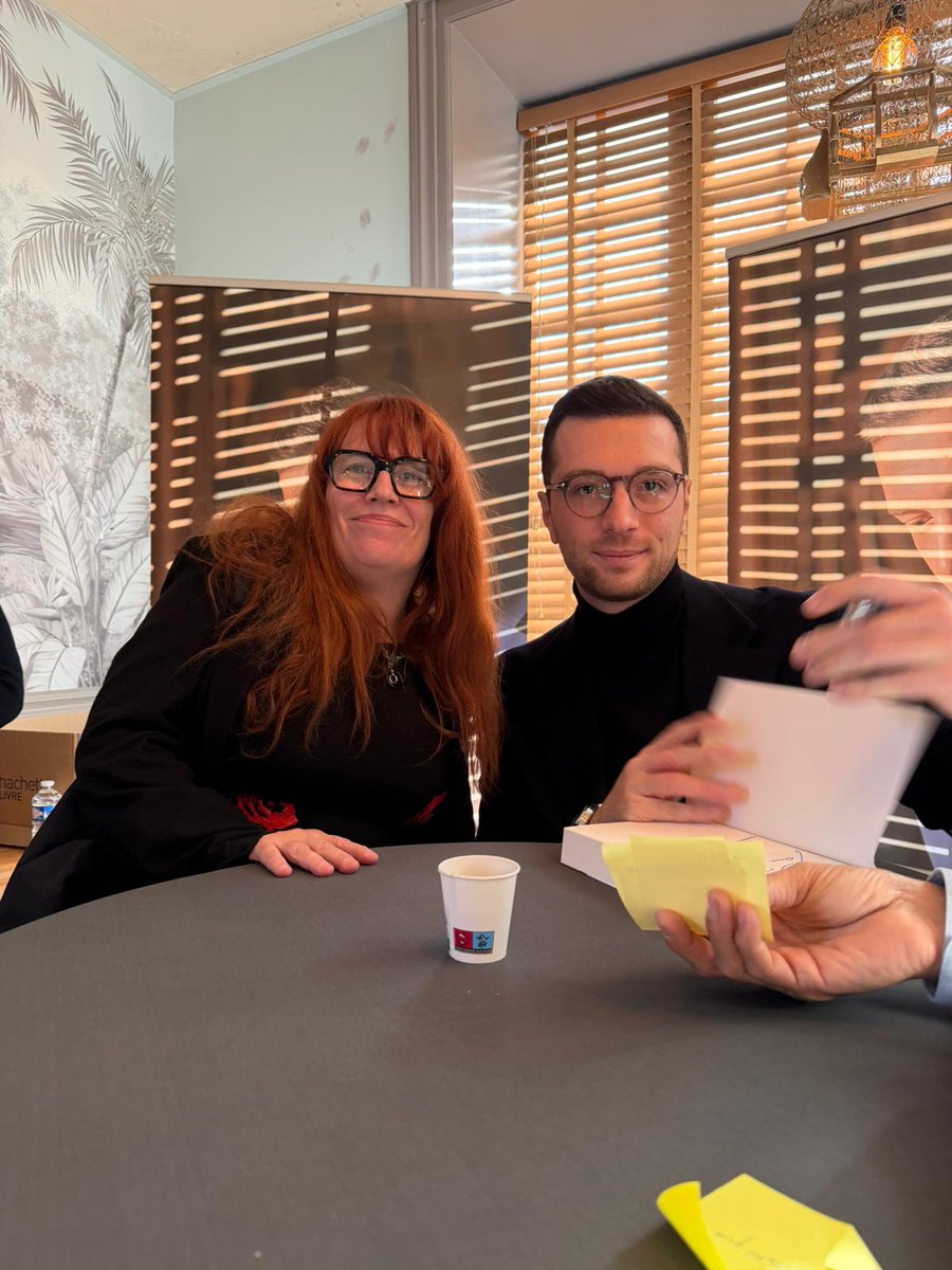 LLP44600's tweet image. Avec @J_Bardella pour la France .
#rassemblementnational 
#France 
#fayard
#litterature