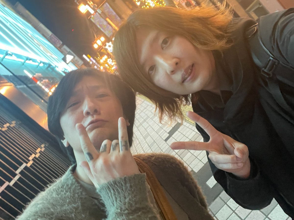 大先輩であり、PRS Pulse ArtistでもあるCANDYさんと飲ませていただきました。

楽しすぎてギターの話が止まらず気づけばあっという間にタイムオーバー…！笑

これから沢山お世話になります！
ありがとうございました！