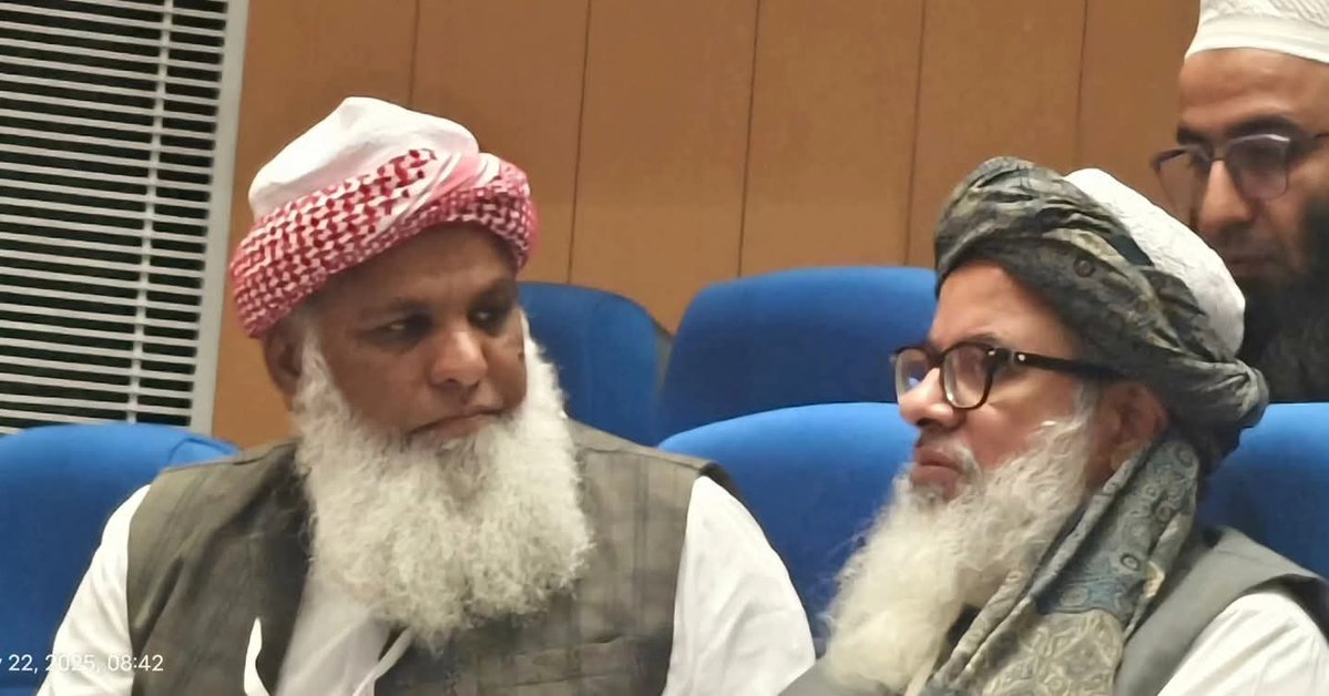 حضرت مولانا سید محمود اسعد مدنی حفظہ اللہ 
حضرت مولانا یحییٰ کریمی صاحب میوات 💚❤️