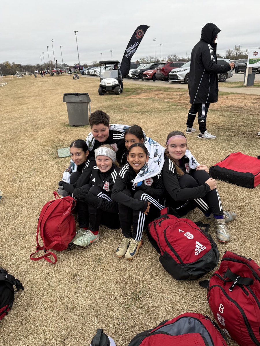 silverceledon's tweet photo. Going live on a chilly morning in Tulsa,OK! https://t.co/nMOMXqmHAD