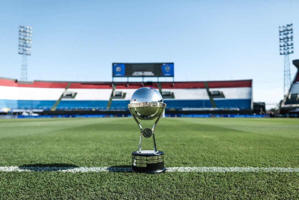🌎🏆🏟️ Lanus ou Atletico, um deles levantará a #GrandeConquista    hoje em Assunção‼️🔥

⚽ Final da CONMEBOL #Sudamericana 2025 🔛