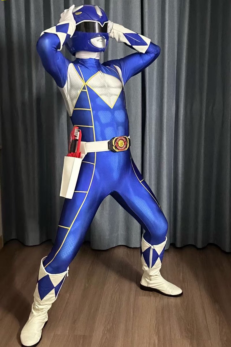 小灰狼芬里尔 tweet media