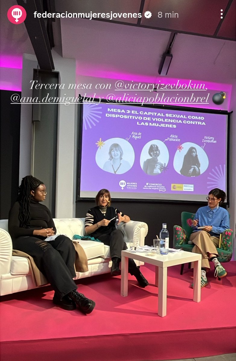 Ahora 
@mujeresjóvenes