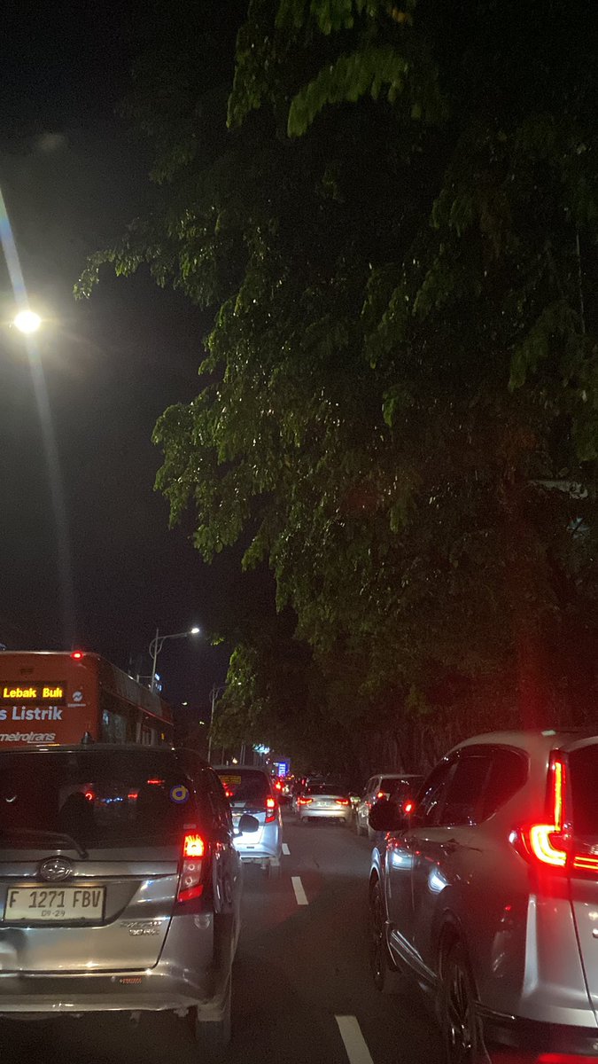 Malam minggu benar orang nih, parah macet fatmawati