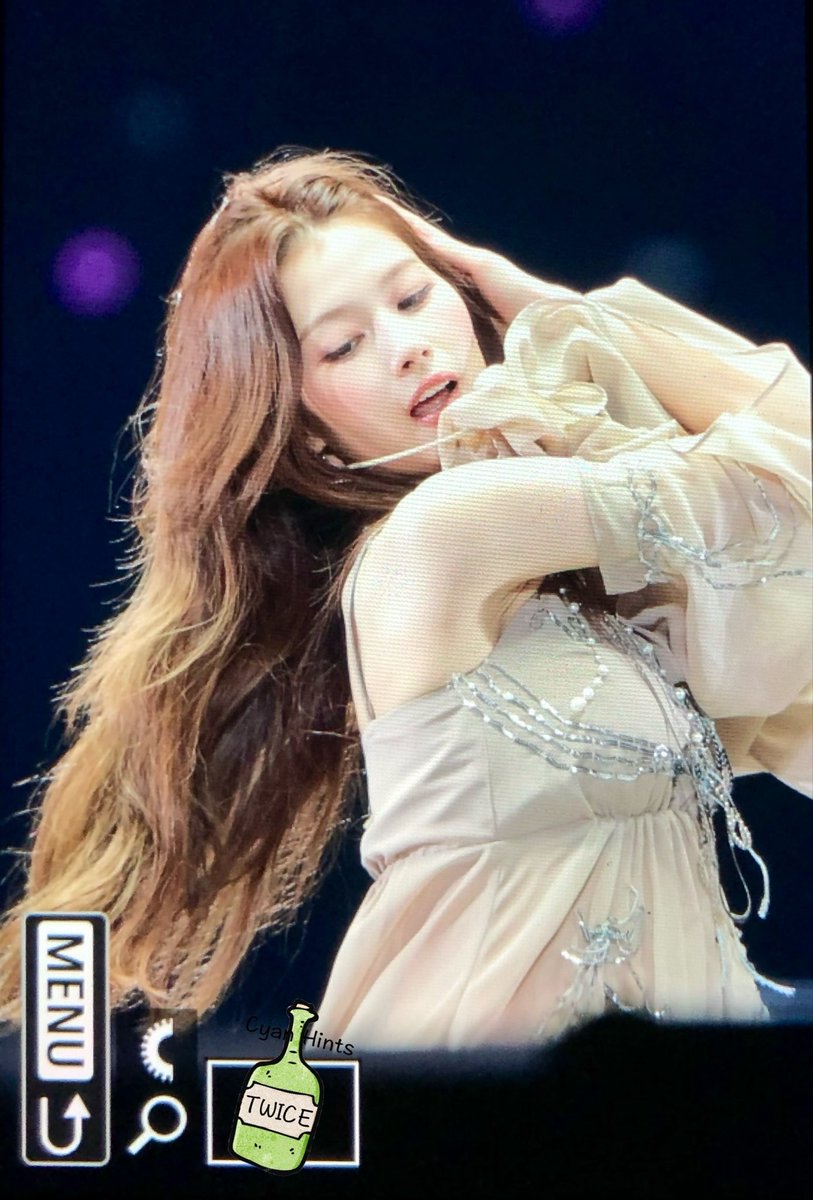 Cyan Hints tweet media