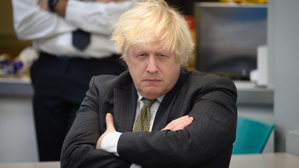 HavryshkoMarta's tweet image. Boris Johnson never betrays his favorite hobby — torpedoing peace plans. 
This time he branded Trump’s 28-point proposal as nothing less than “military castration” and “betrayal.”