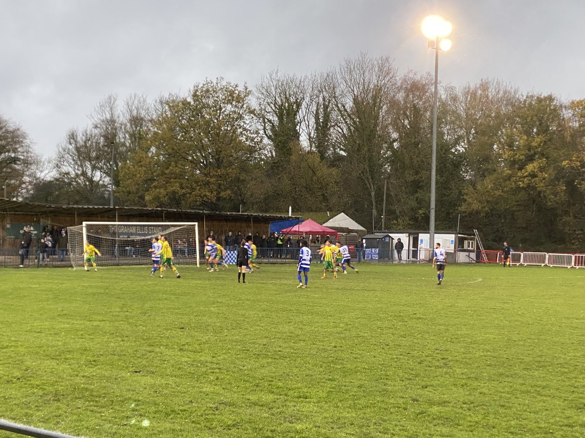 WreccleshamBag1's tweet photo. 35 mins in and @BLFC1907 are second best here - still goal less thanks to two brilliant @roanstrong1 saves. https://t.co/Bj25rBlsIJ