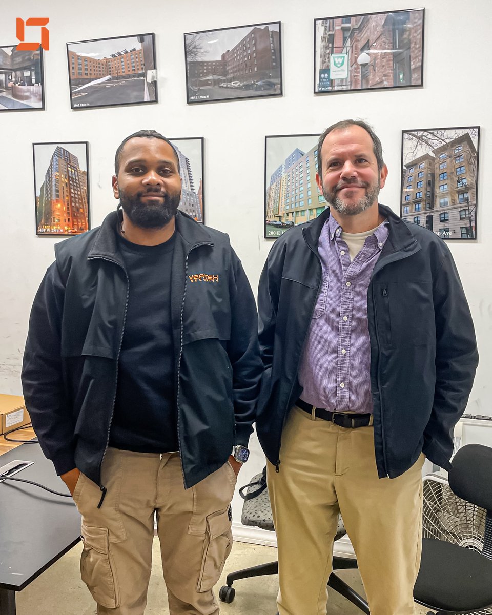 Vertex_Security's tweet image. Always learning and innovating! 🚀 JT met with Nick DiVico from Bosch to discuss their latest security solutions for NYC properties. Thanks, Nick! #VertexSecurity #BoschSecurity #Innovation #SecurityTech #NYCSecurity #Partnership