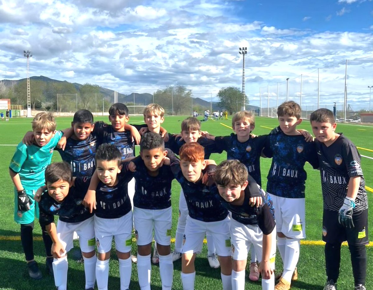 TribunaSegorbe's tweet image. ¡Vaya mañana le toca vivir al Segorbe en Onda! 
El CD Onda gana 10-1 al CD Segorbe A en la Jornada 6 de Primera Benjamín
El gol del Segorbe lo marca Jorge Rodríguez 
👉 tribunasegorbina.es/menuda-manana-…
#FútbolBase #Benjamín #CDSegorbe #CDOnda #Jornada6 #VamosEquipo #SiempreConEllos