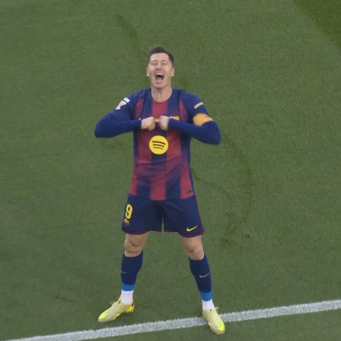 1st Goal                                         109th  Goal 
For Barca                                         For Barca