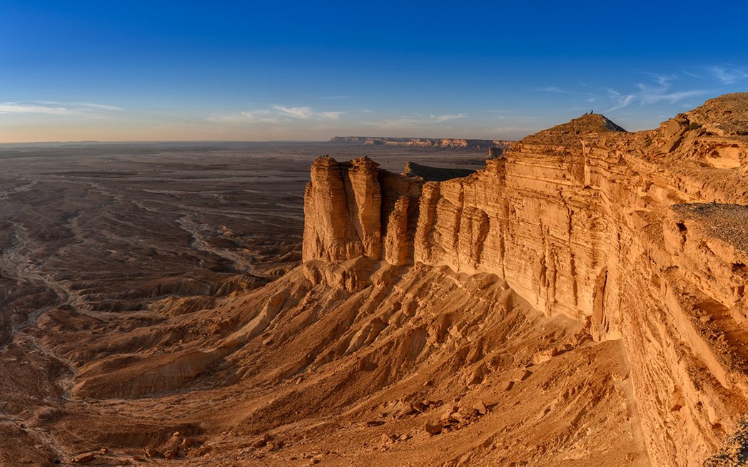 abdullahbflh's tweet photo. "جبل طويق ماعليه غبار "
يعجز التعبير عن الأشقاء في المملكة العربية السعودية والذباب الإلكتروني الموجه للاخوه في المملكة إنما هو عجز الروافظ في شمال اليمن  في جميع جبهاتهم علئ أخوان نوره فجيشوا العديد من الحسابات الشاذة لتشوية أحفاد الصحابة. 
#فضيحه_حسابات_الذباب_الالكتروني https://t.co/3lNRKzrpIK