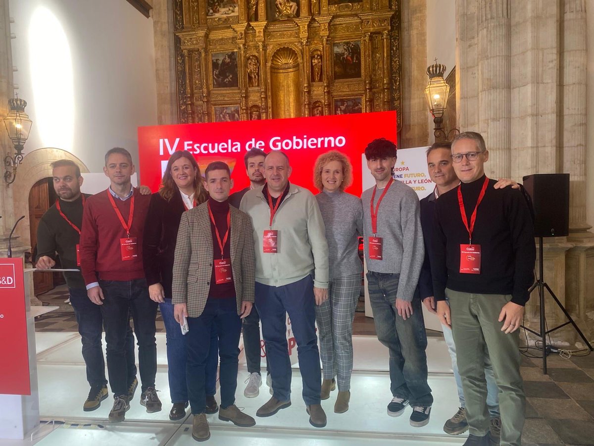 JLAceves's tweet image. La escuela de gobierno del @PSOE_CyL en #Salamanca ha asentado el proyecto de @cmmsoria y la oportunidad de cambio en esta tierra 

La delegación del @PSOEdeSegovia compartimos esa ilusión por el cambio y comprometemos trabajo intenso para conseguirlo.

#CyLTieneFuturo