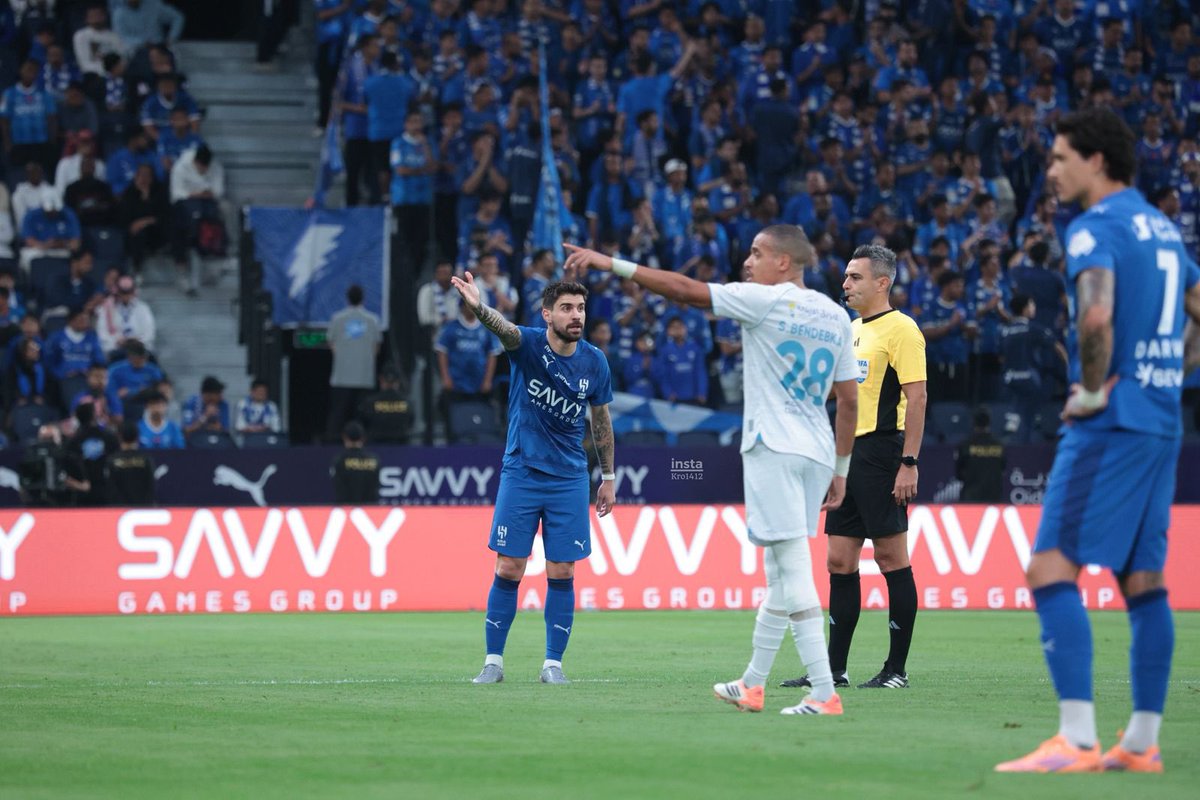 🏆 دوري روشن السعودي 2025-2026
▪️"الجولة التاسعة" 

نهاية الشوط الأول 
#الهلال 1 #الفتح 1

#شاهد_الآن_الرياضية |عبدالله الثميري <a href="/ABALTHMAIRI/">Abdullah Althmairi</a>
#الاتحاد_السعودي_للإعلام_الرياضي 
#دوري_روشن_السعودي