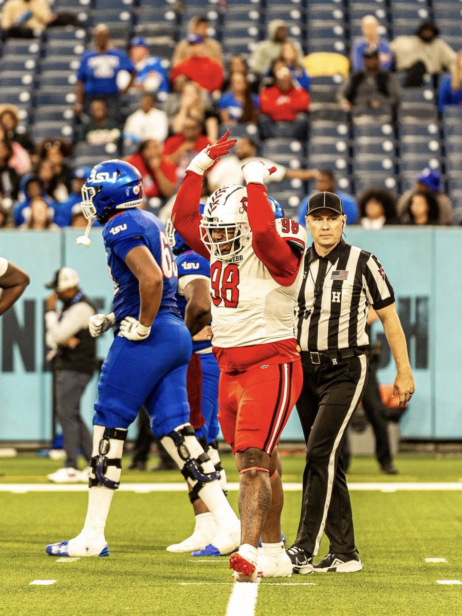 Excited to be in Boiling Springs, NC 📍today to watch the <a href="/GWUFootball/">Gardner-Webb Football</a> game against WIU! Thank you <a href="/Mstout_3/">Coach Quon</a> for the invite, greatly appreciated!! #SKODAWGS

<a href="/CoachCully_GW/">Dean Cullison</a> <a href="/GWUCoachPinnix/">Darius Pinnix Jr</a> <a href="/CoachReisert/">Cris Reisert</a> <a href="/JMR_FBRecruits/">Jay M Robinson FB Recruits</a> <a href="/FBCoachSeidel/">Jason Seidel</a> <a href="/1BLancaster/">Bob Lancaster</a> <a href="/CoachLockDL/">Radell Lockhart</a>