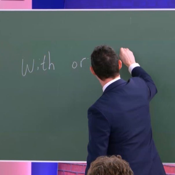 lacysopposite's tweet image. ils sont que 7 à avoir respecté le prof qui s’est déplacé🚶🏻‍♀️ #staracademylelive