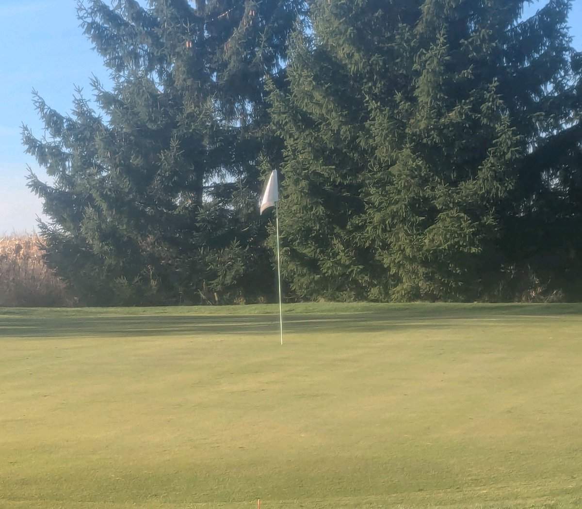 We are open this weekend with a forecast of 9° C and sunny. 
sanduskgolf.com
#Sixnations #Caledonia #Haldimand #golf #Brant #Hamilton #Hagersville #Brantford #weekend #BlackFriday #deals