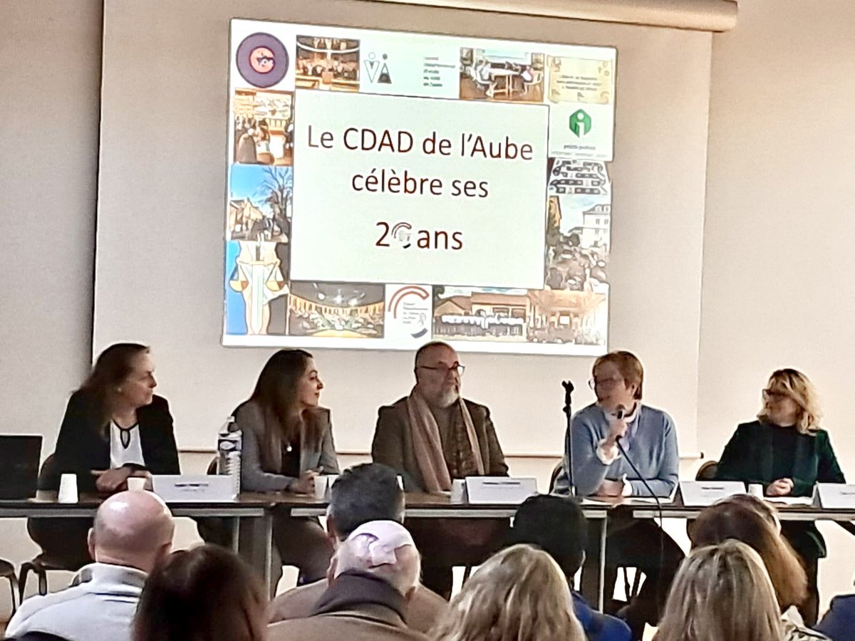 Tribunal Troyes tweet media