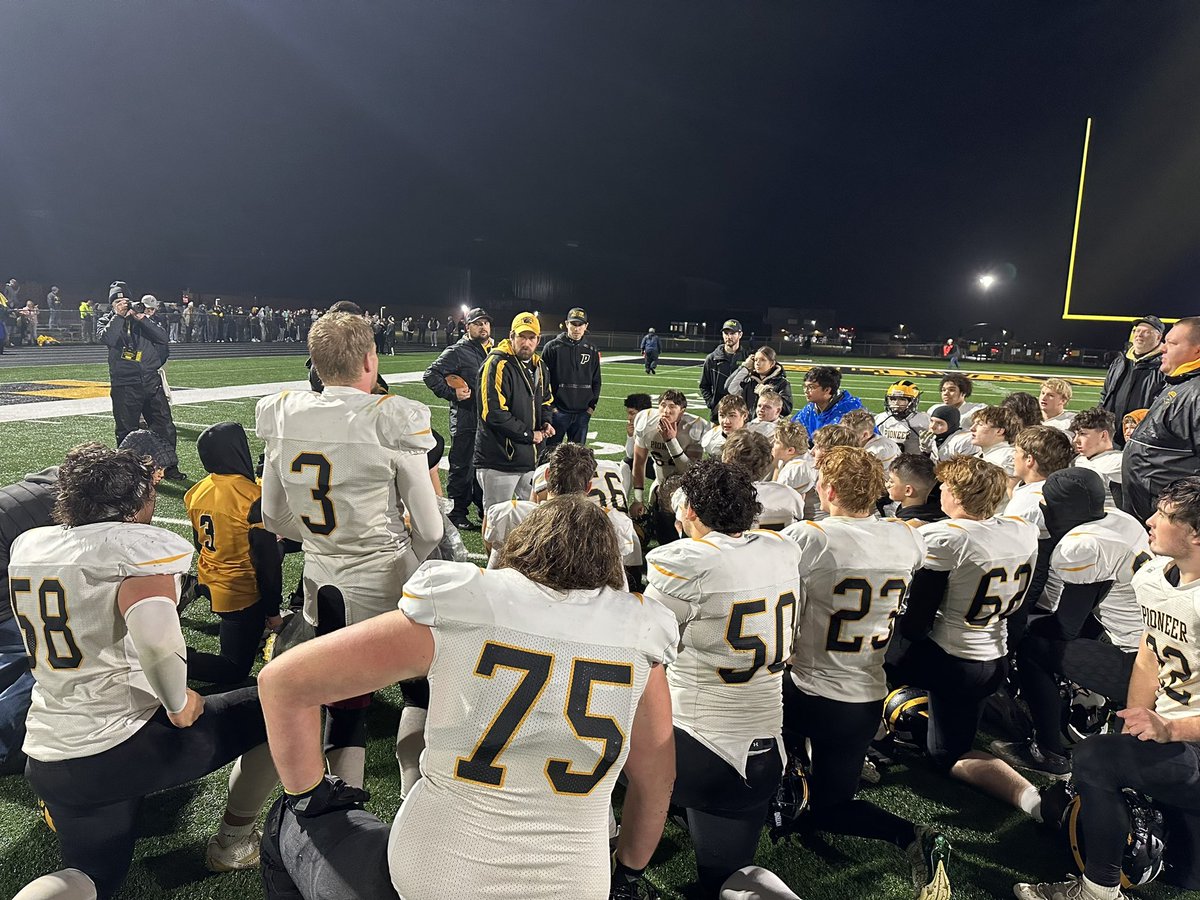 chuckgrable's tweet image. Semi-State Champions!  #PantherPride