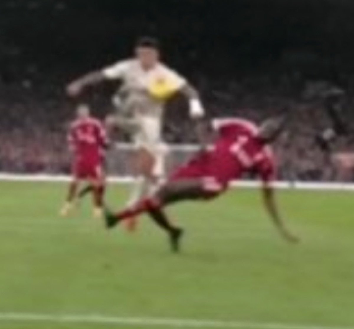 PGMOL saving Liverpool again. Nottingham Forest have been robbed, how is this handball 😂😂😂