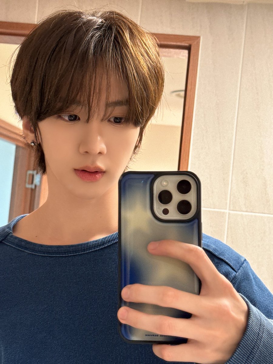 [#비맞은강아지]
🤔🤔🤔

#82MAJOR #82메이저 #에이티투메이저
#남성모 #NAMSEONGMO