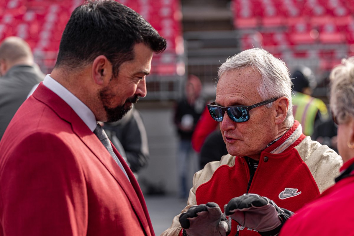 OhioStateFB's tweet image. Just some Buckeyes talking shop 🤝

@ryandaytime x @LtGovJimTressel