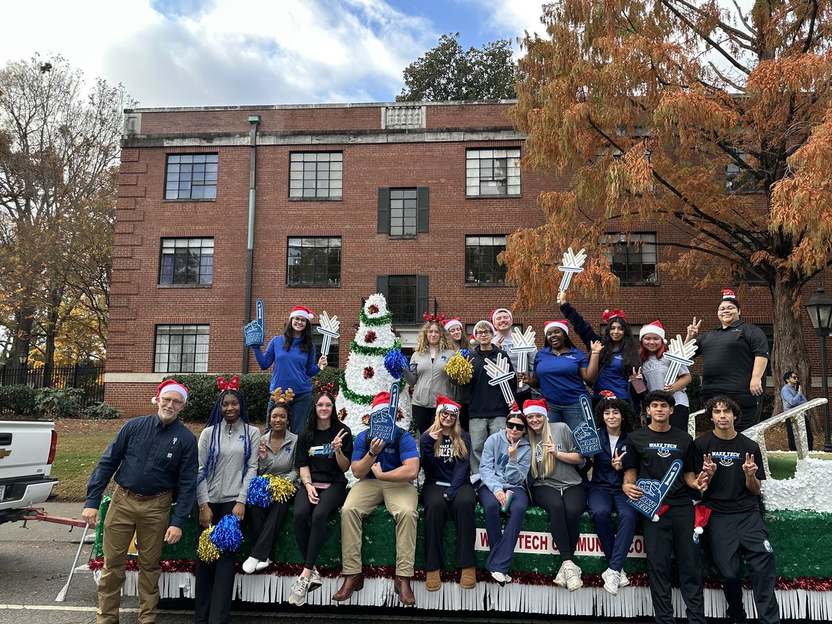 LaurieCl13's tweet image. So great to see @waketechcc and @waketechprez out there on the #Raleigh Christmas parade route! 72k students attend #WakeTech each year! @ShopLocRaleigh @ABC11_WTVD ￼