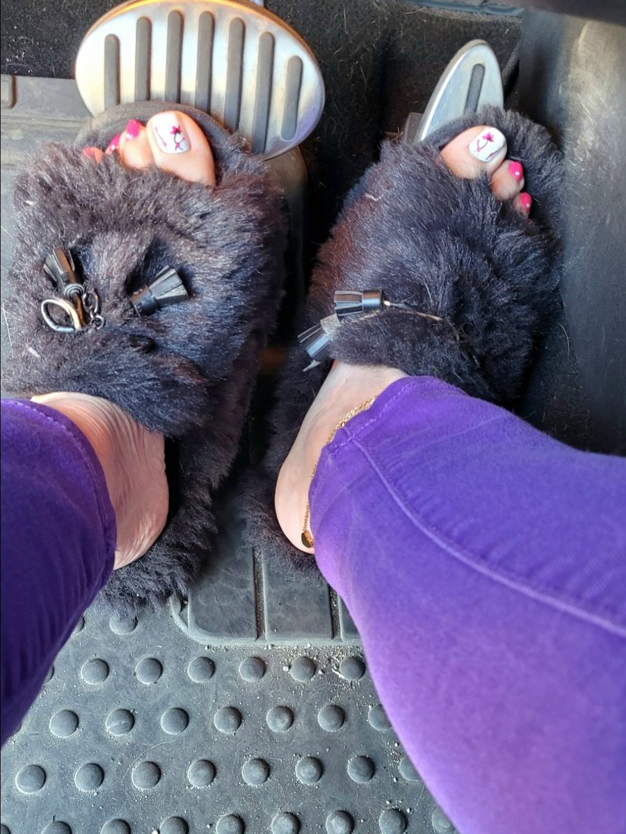 Saturday slippers... Let's go for a ride