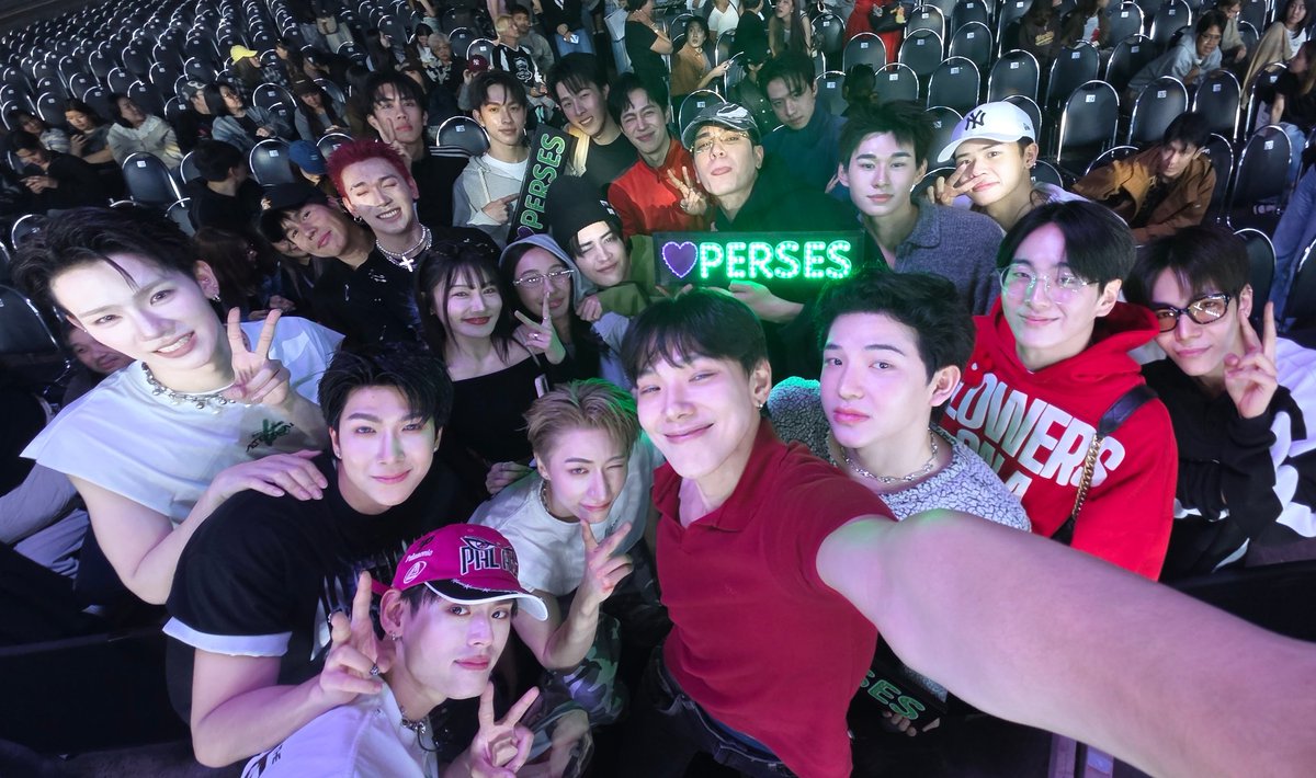 oueiija's tweet image. เก่งมากเพื่อนๆ @perses_official

PERSES THE FIRST CONCERT 
#PERSESIntoTheAlterland