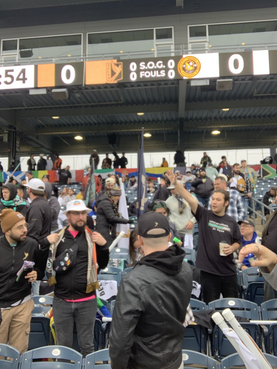 one ish hour to go #USLFinalonCBS